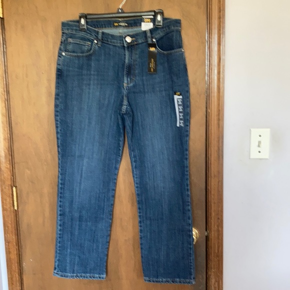 Lee relaxed fit mid rise straight leg jean 14 short - Picture 16 of 16